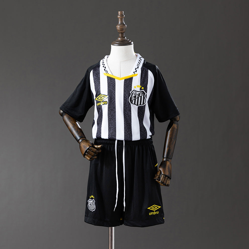 סט ילדים חולצת סנטוס 25/26